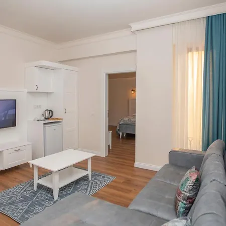 Hotel Balturk Garden 5*