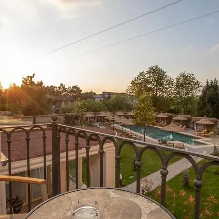 Balturk Garden Hotel *