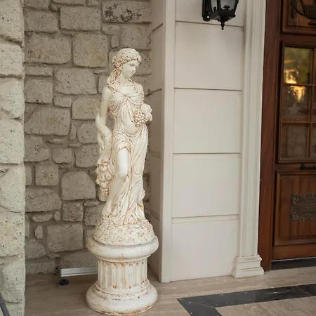 Hotel Balturk Garden