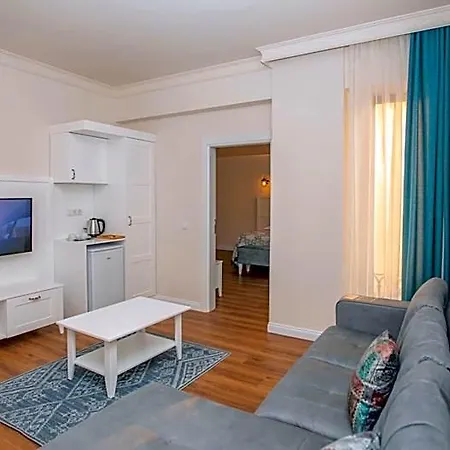 Hotel Balturk Garden 5*